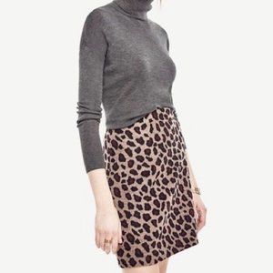 ANN TAYLOR Animal Print Pencil Skirt Black Tan 8
